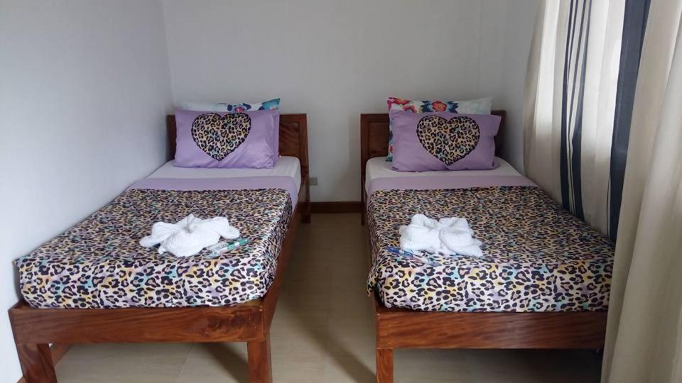 Florabells Iraya Guest House - Batanes Basco Exterior photo